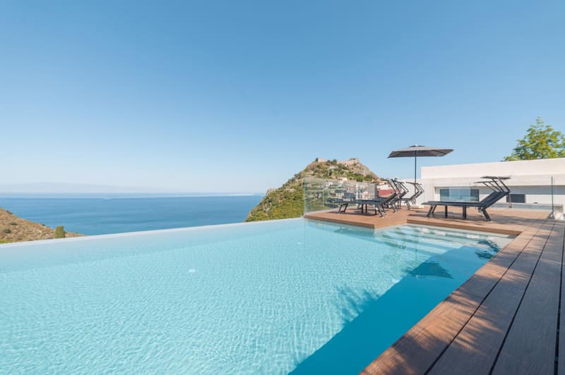 Private jacuzzi at The View Luxury Apartments Taormina, Taormina, photo 4