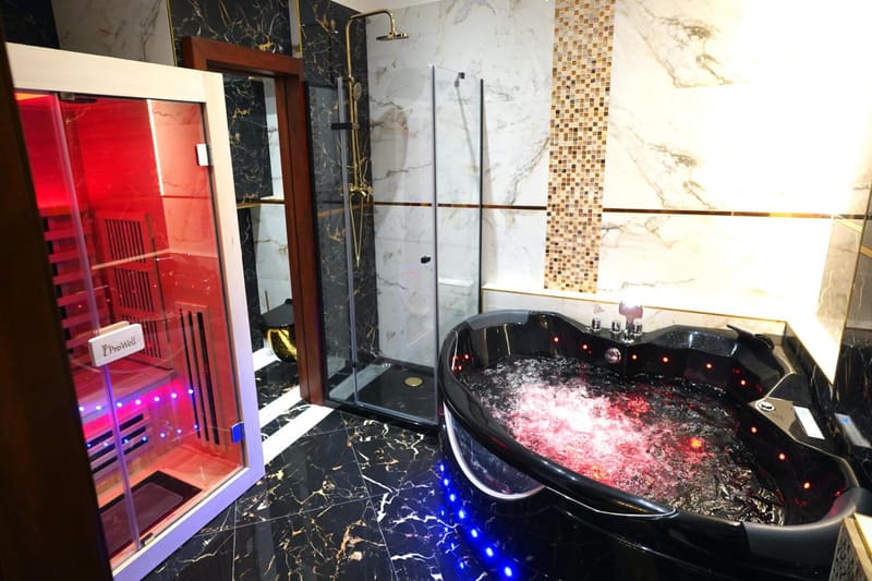 Private hot tub at SPA Hotel Liliova Prague Old Town, Prague, photo 4