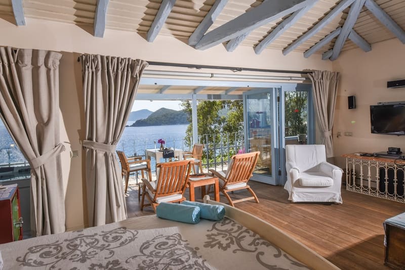 Private hot tub at Beyaz Yunus Hotel - Adults only, Fethiye — photo 4