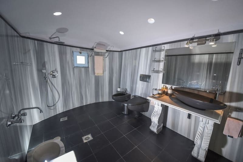 Private hot tub at Beyaz Yunus Hotel - Adults only, Fethiye — photo 5
