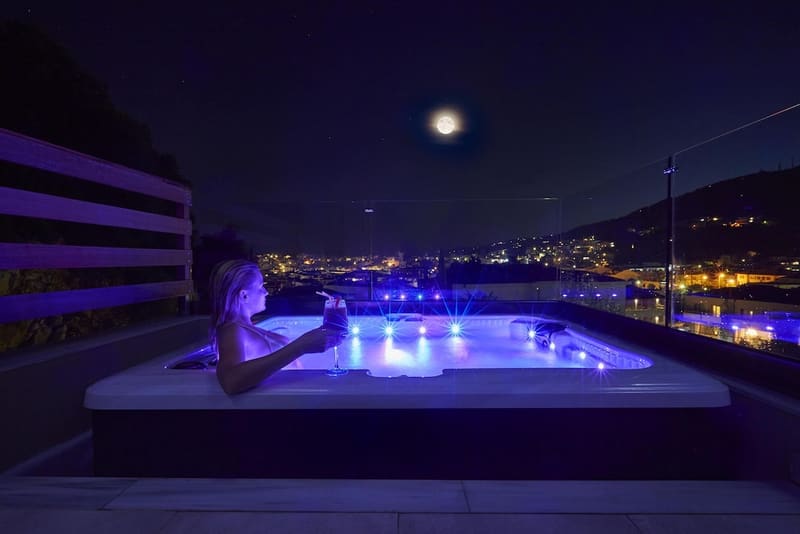 Private hot tub at Mystery Skiathos Luxury Residence, Skiathos — photo 3