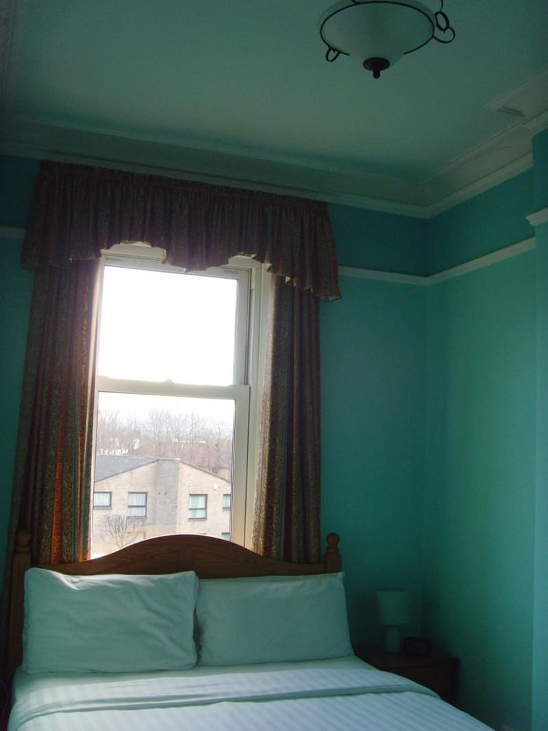 Private jacuzzi at Twin Lions Hotel, Edinburgh, photo 3
