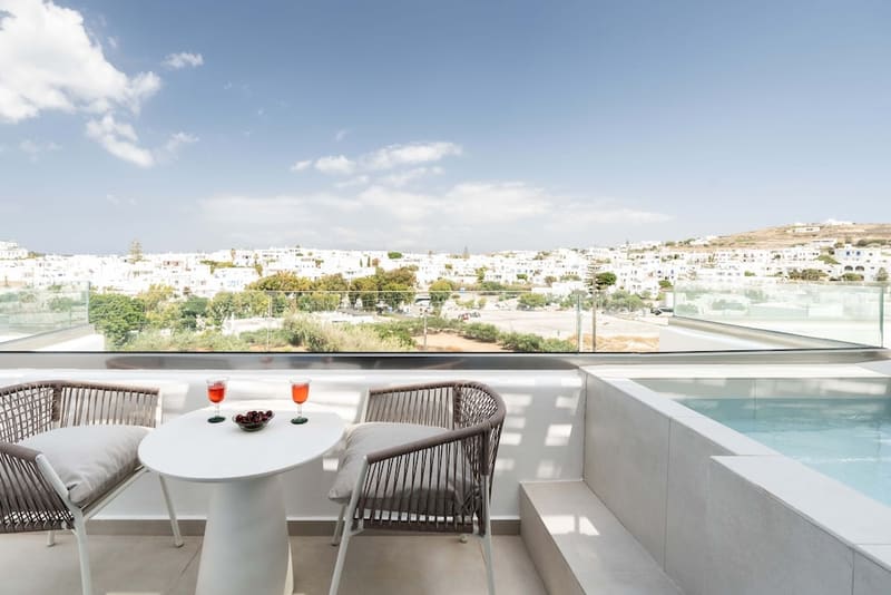 Private plunge pool at Aura Suites Paros, Paros