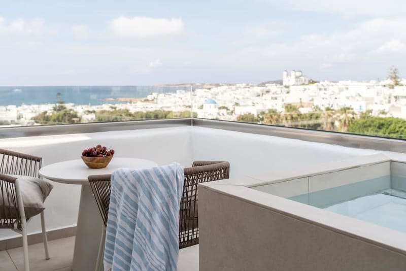 Private plunge pool at Aura Suites Paros, Paros, photo 2