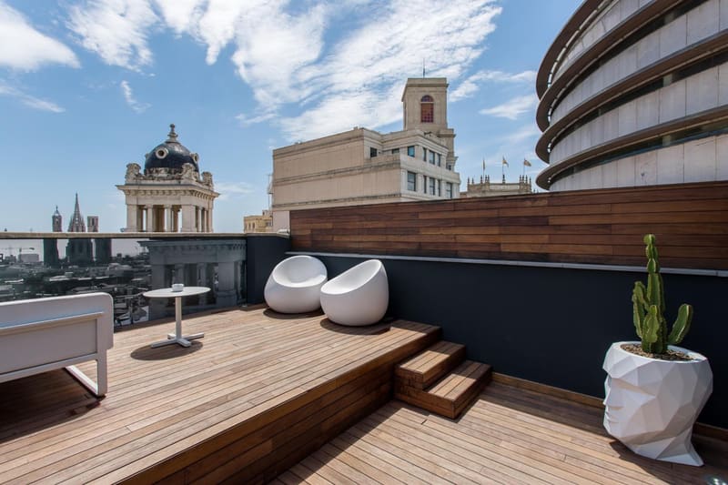 Private hot tub at Room Mate Pau, Barcelona, Barcelona — photo 5