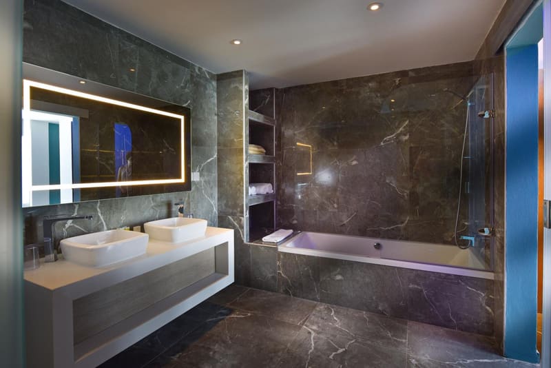 Private plunge pool at Pernera Beach Hotel, Protaras — photo 5