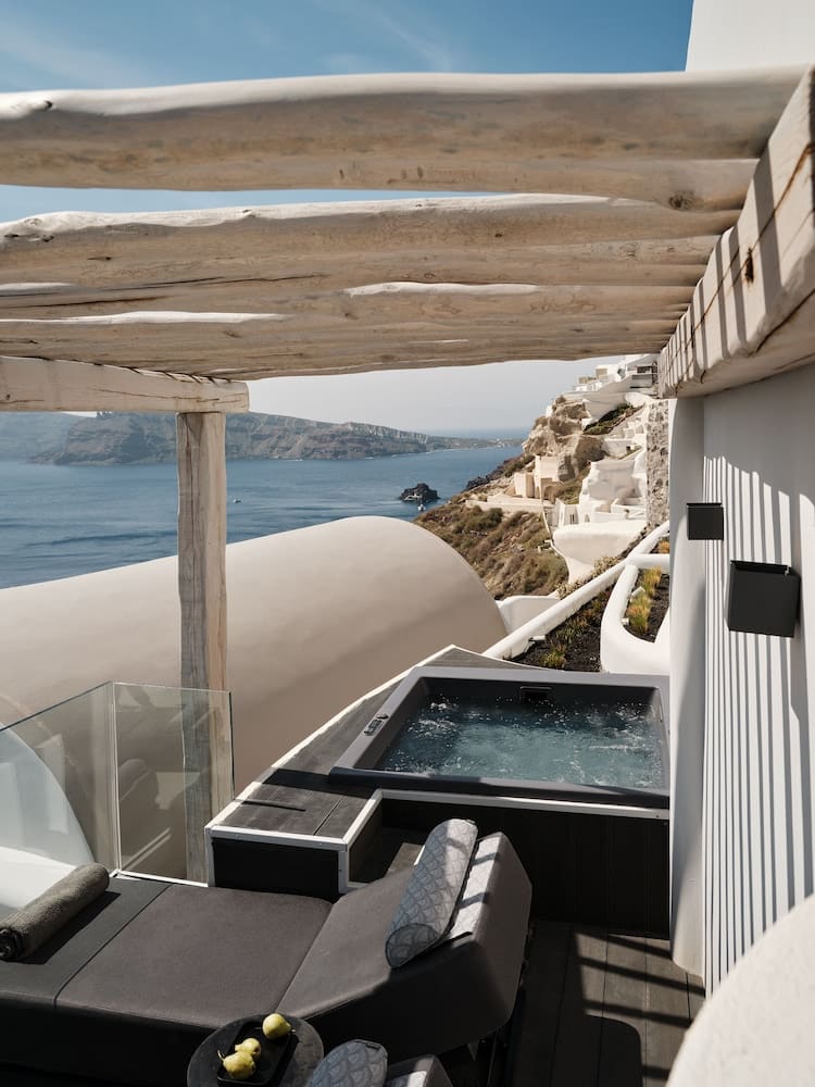 Private hot tub at Hom Santorini, Santorini