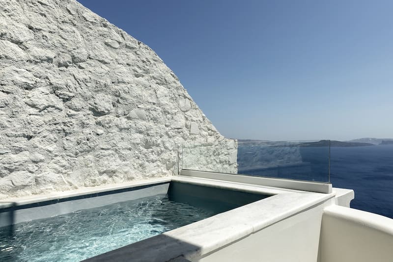 Private hot tub at Hom Santorini, Santorini — photo 4