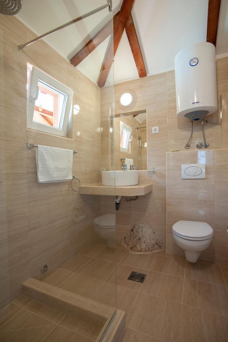 Private hot tub at Harmonia Bungalows & Pool, Sveti Stefan — photo 6
