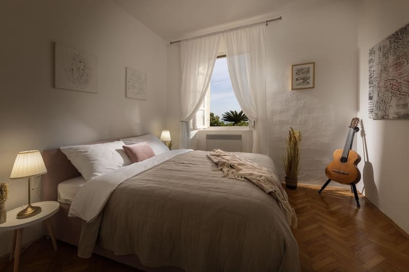 Private jacuzzi at Dubrovnik Old Town Apartments, Dubrovnik — photo 2