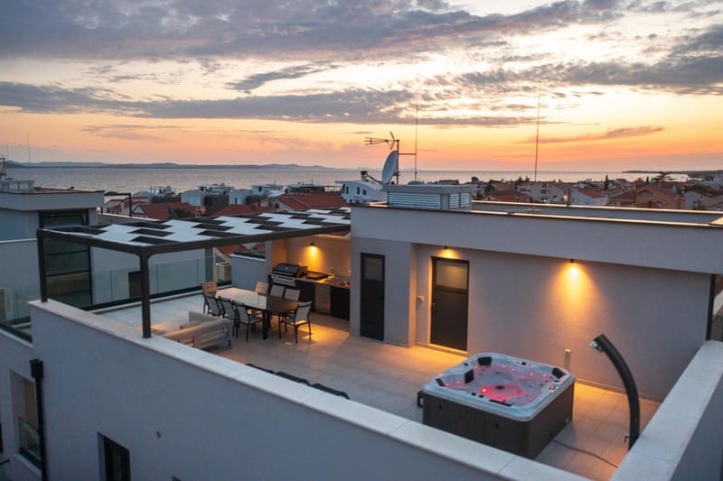Private hot tub at Adria Concept boutique apartments, Zadar — photo 2