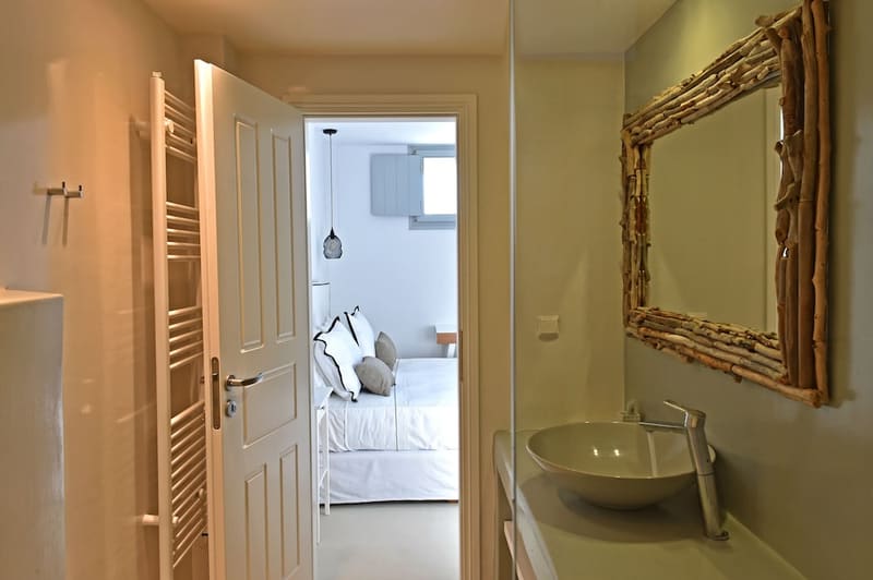 Private hot tub at Ambassador Luxury Villas, Paros — photo 3