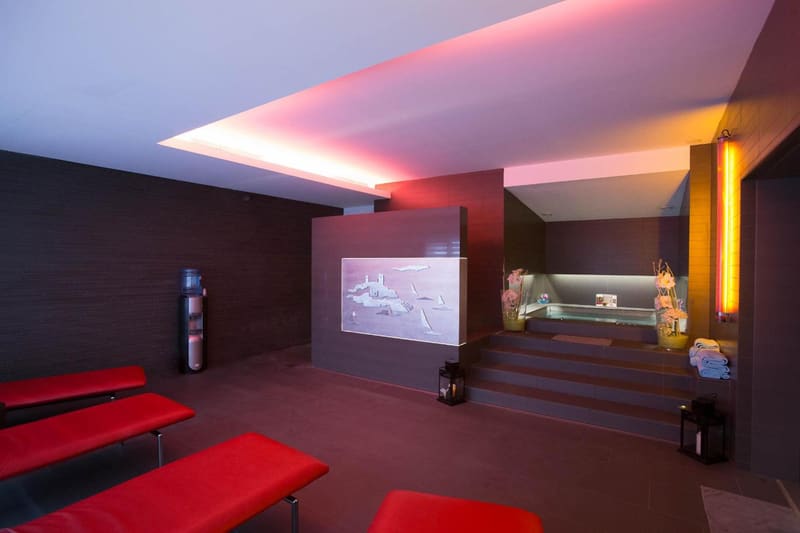 Private hot tub at Royal Antibes - Luxury Hotel, Résidence, Beach & Spa, Antibes, photo 6