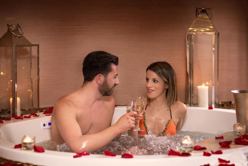 Private hot tub at Dharma Luxury Hotel & SPA, Rome, photo 2