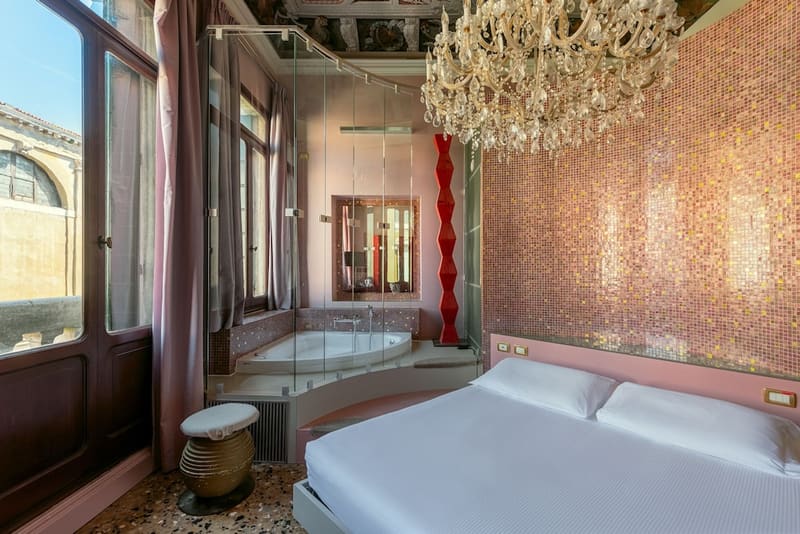 Private hot tub at Sogno di Giulietta e Romeo, Venice