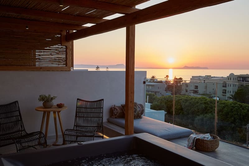Private jacuzzi at The Syntopia Hotel, Rethymno — photo 5