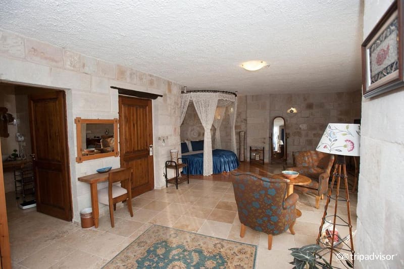 Private hot tub at Goreme Inn Hotel Only Adult, Goreme — photo 4