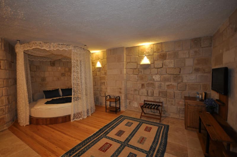 Private hot tub at Goreme Inn Hotel Only Adult, Goreme — photo 3