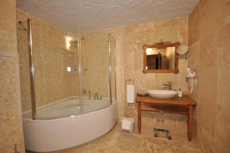 Private hot tub at Goreme Inn Hotel Only Adult, Goreme — photo 5