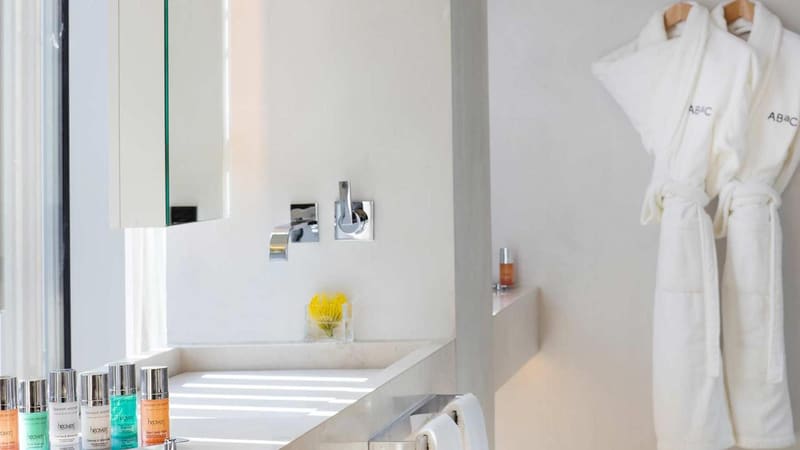 Private jacuzzi at ABaC Hotel Boutique 5 GL, Barcelona, photo 6