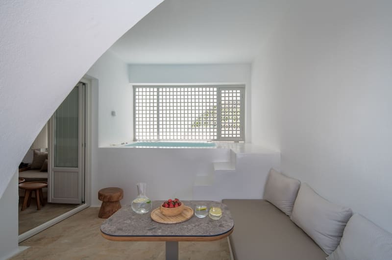 Private hot tub at Santorini Kastelli Resort, Santorini — photo 4