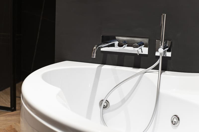 Private hot tub at Artemide GuestHouse, Florence, photo 5