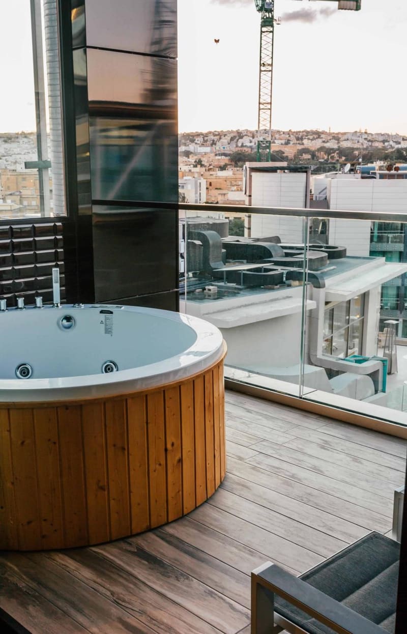 Private hot tub at Hugo's Boutique Hotel - Adults Only, St Julian's — photo 3