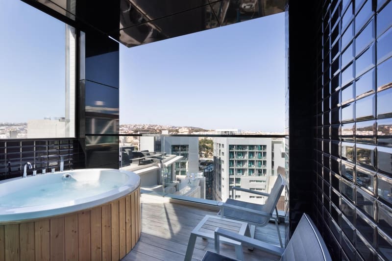Private hot tub at Hugo's Boutique Hotel - Adults Only, St Julian's — photo 4