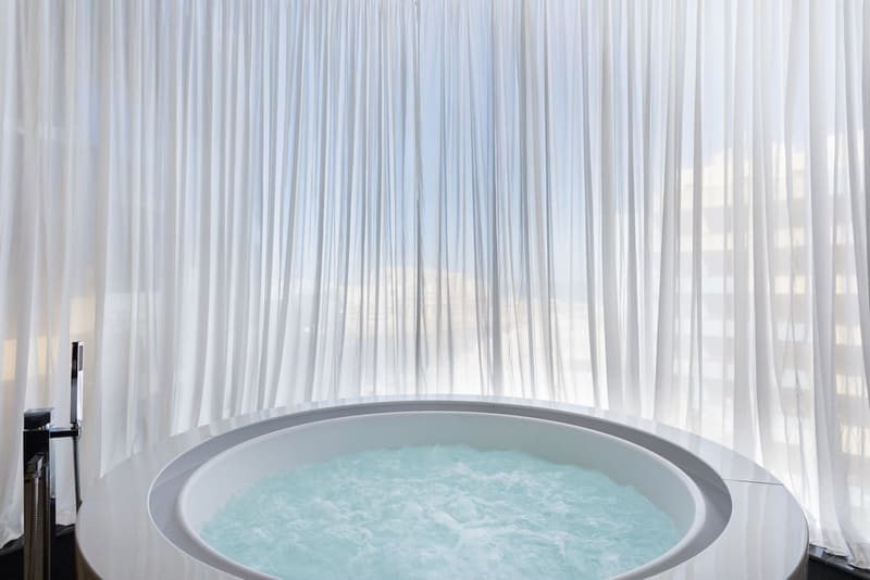 Private hot tub at Hugo's Boutique Hotel - Adults Only, St Julian's — photo 5