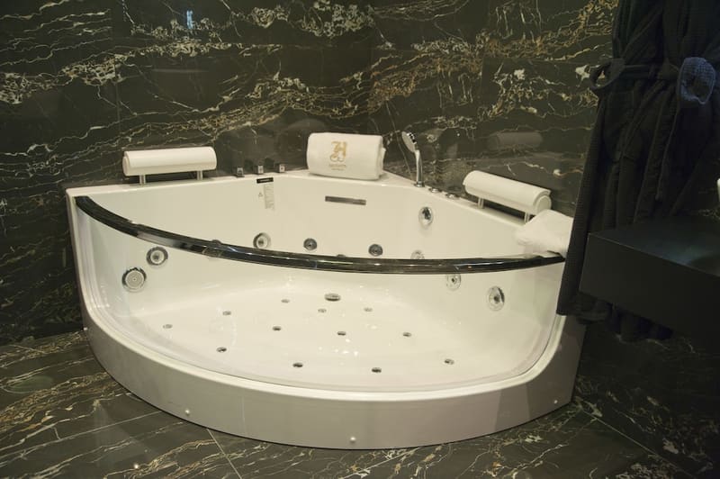Private hot tub at Hugo's Boutique Hotel - Adults Only, St Julian's