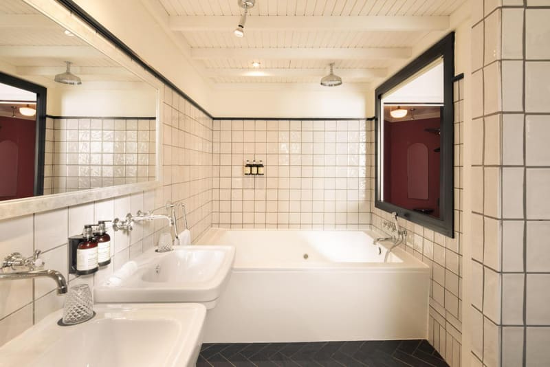 Private hot tub at La França Hotel Boutique, Barcelona, photo 3
