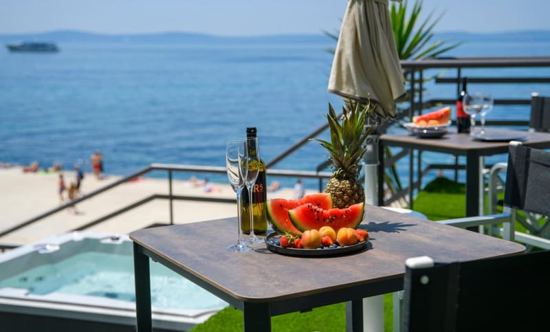 Private jacuzzi at Via Mare Luxury Rooms, Split, photo 3