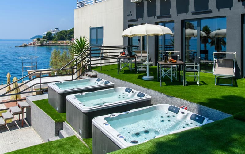 Private jacuzzi at Via Mare Luxury Rooms, Split