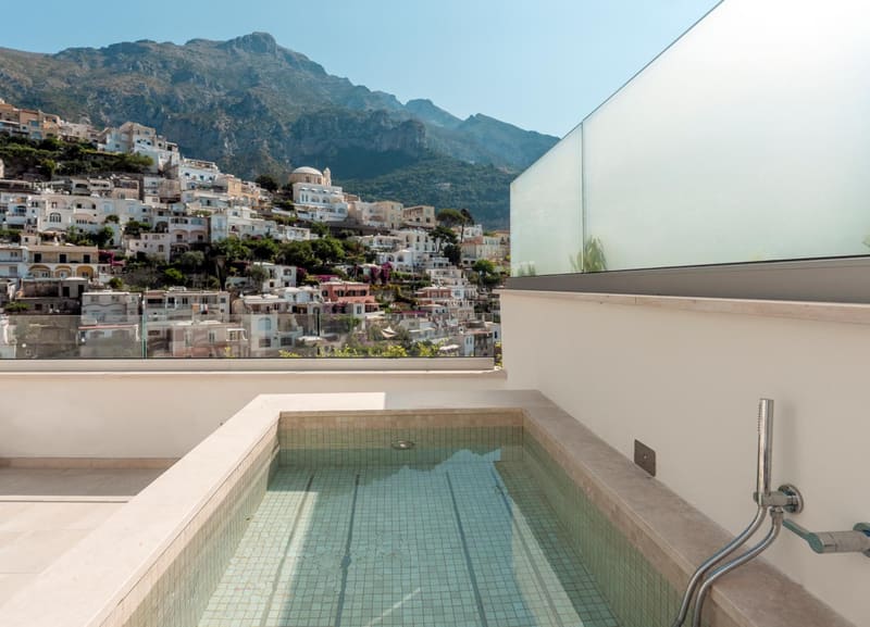 Private hot tub at Hotel Posa Posa, Positano