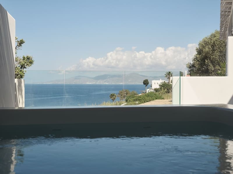 Private hot tub at Boheme Mykonos Town - Small Luxury Hotels of the World, Mykonos — photo 2