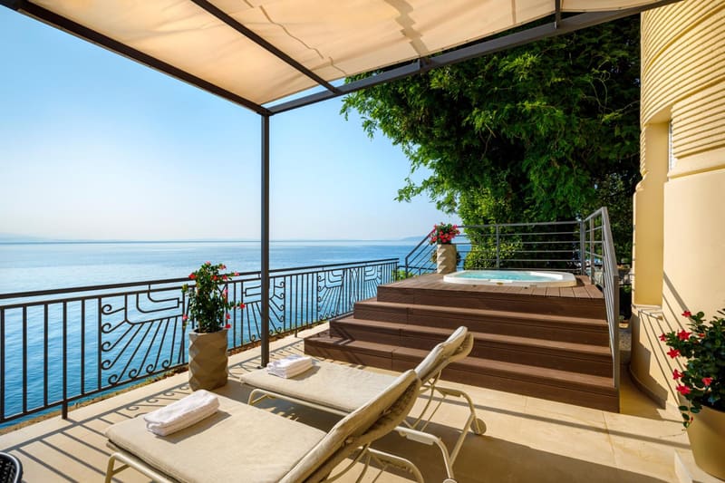 Private hot tub at Hotel Ambasador - by Liburnia Hotels & Villas, Opatija — photo 2