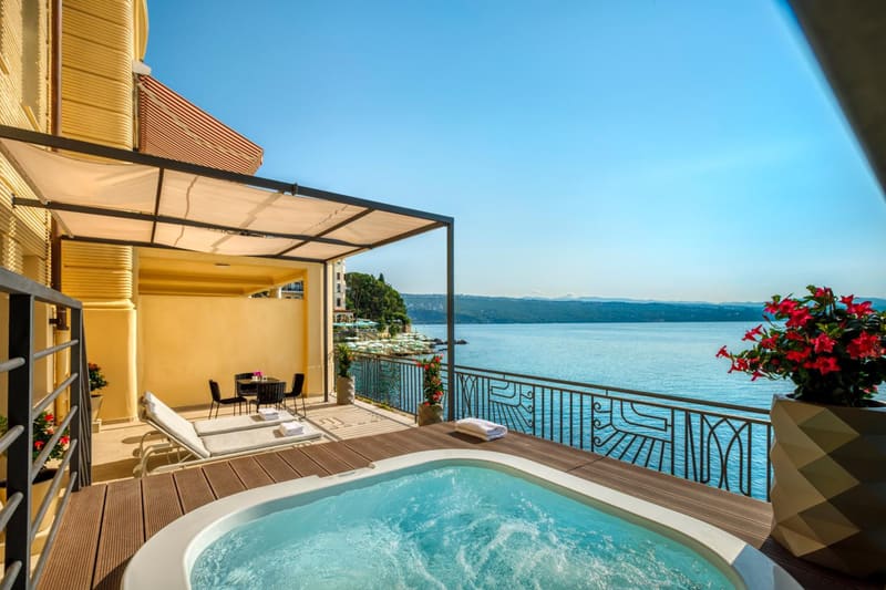 Private hot tub at Hotel Ambasador - by Liburnia Hotels & Villas, Opatija