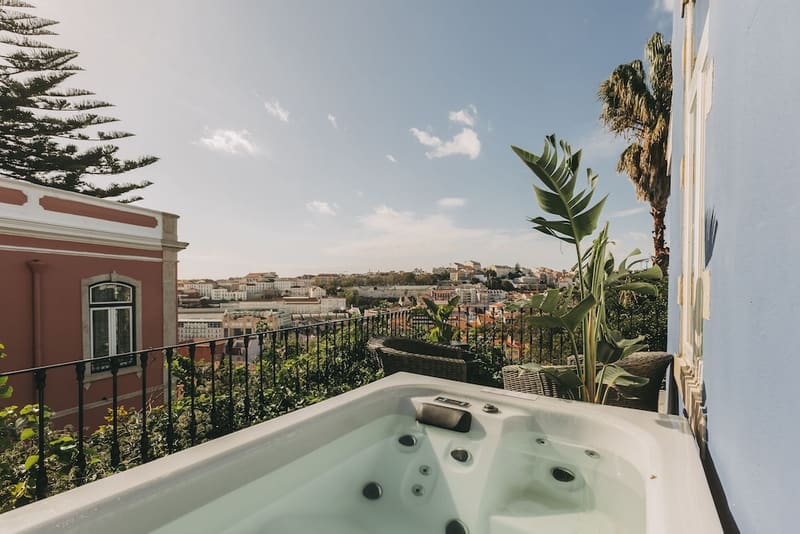 Private hot tub at Torel Palace Lisbon, Lisbon