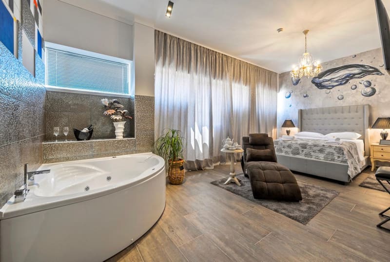 Private hot tub at Prima Luce Downtown, Split