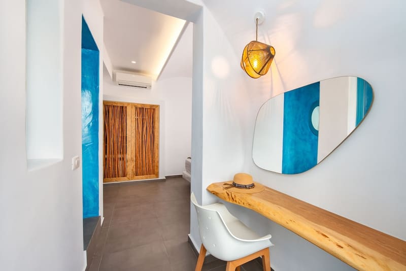 Private hot tub at Evgenia Villas & Suites by Calm Collection, Santorini — photo 6