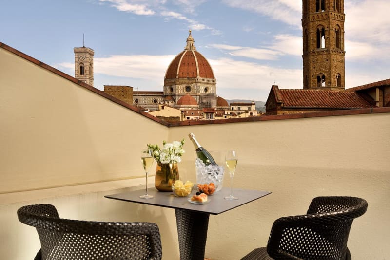 Private hot tub at San Firenze Suites & Spa, Florence, photo 5