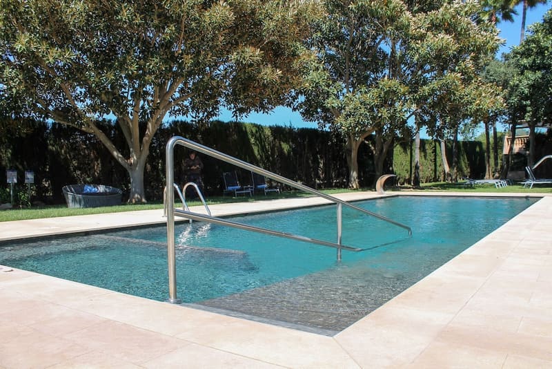 Hotels with a private in-room jacuzzi, hot tub or plunge pool in Palma de Mallorca