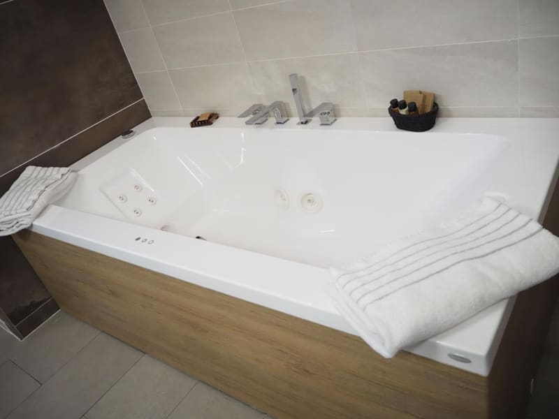 Private jacuzzi at Apollo Guest House, Florence, photo 2