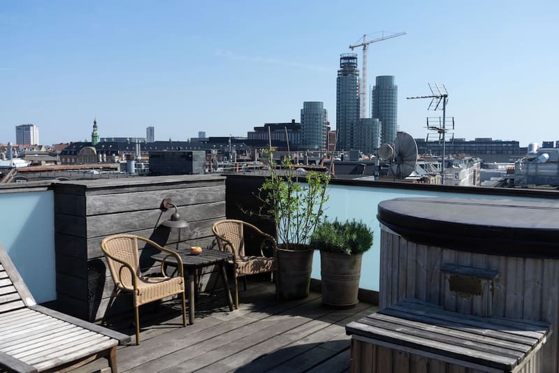 Private hot tub at Axel Guldsmeden, Copenhagen