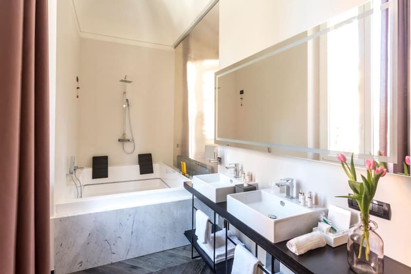 Private jacuzzi at Hotel The Haven Roma, Rome, photo 6