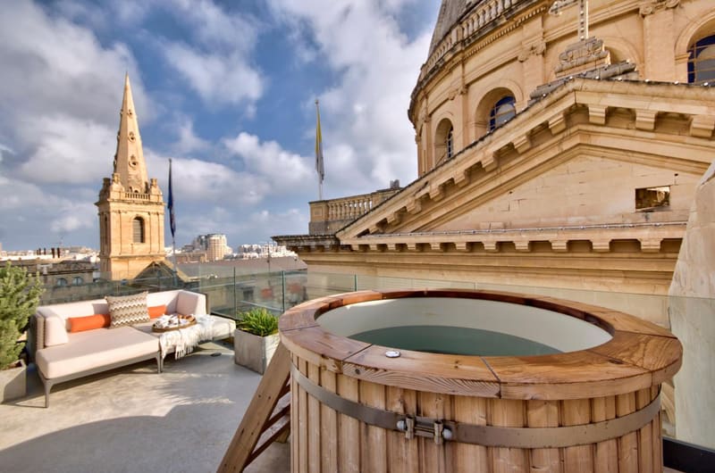 Private hot tub at Casa Ellul - Small Luxury Hotels of the World, Valletta — photo 4