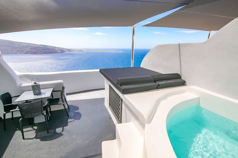 Private hot tub at Theodora Suites - Adults Only, Santorini — photo 5