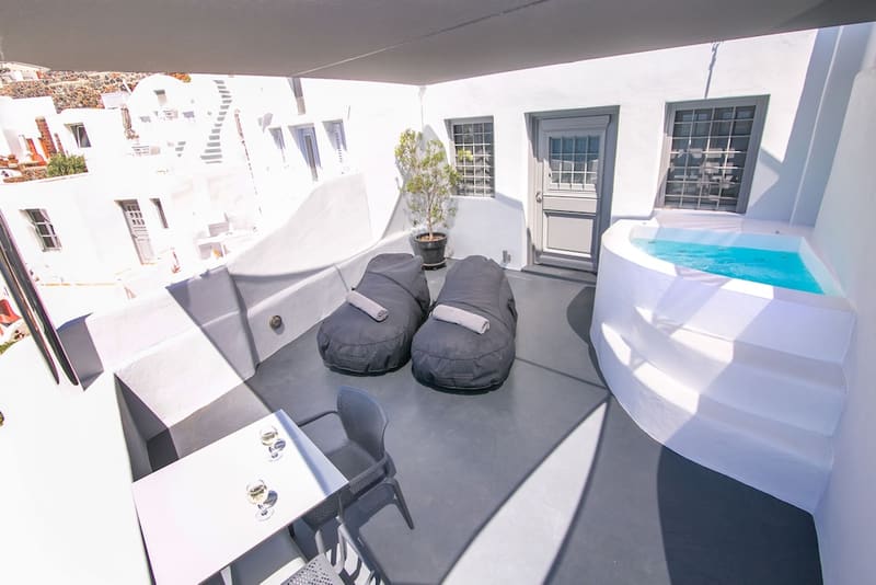 Private hot tub at Theodora Suites - Adults Only, Santorini