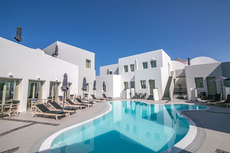 Private hot tub at Kallos Imar Boutique Hotel, Santorini, photo 4