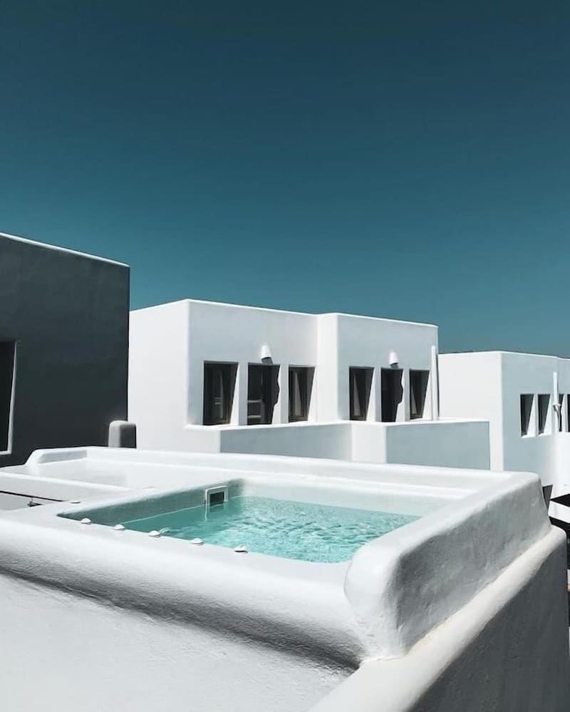 Private hot tub at Kallos Imar Boutique Hotel, Santorini — photo 3